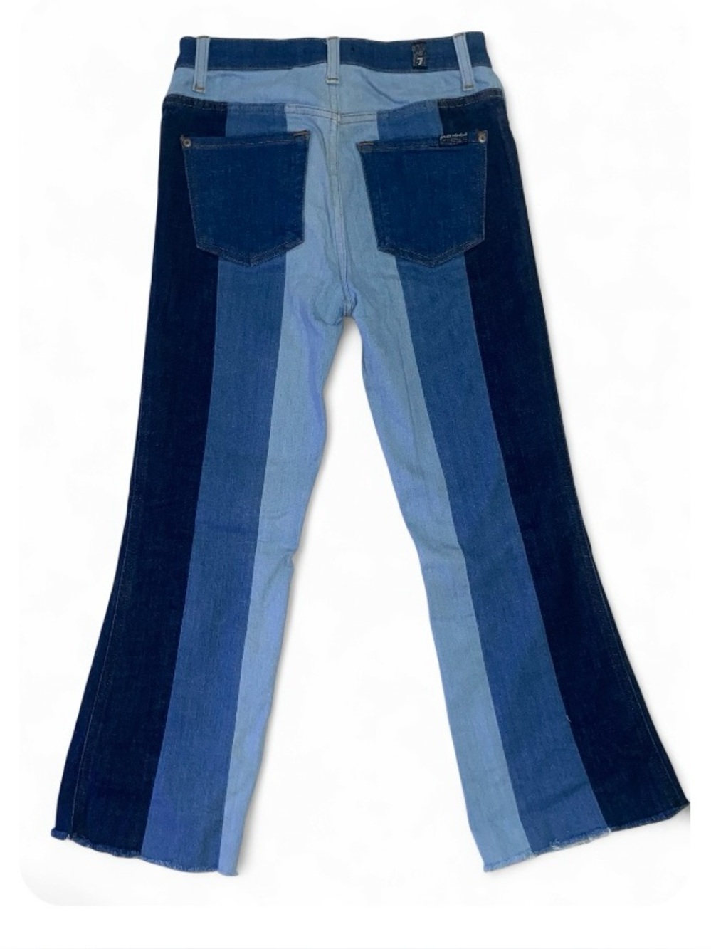 7 For All Mankind Patched Ali Crop Flare Jeans - Picture 2 of 7